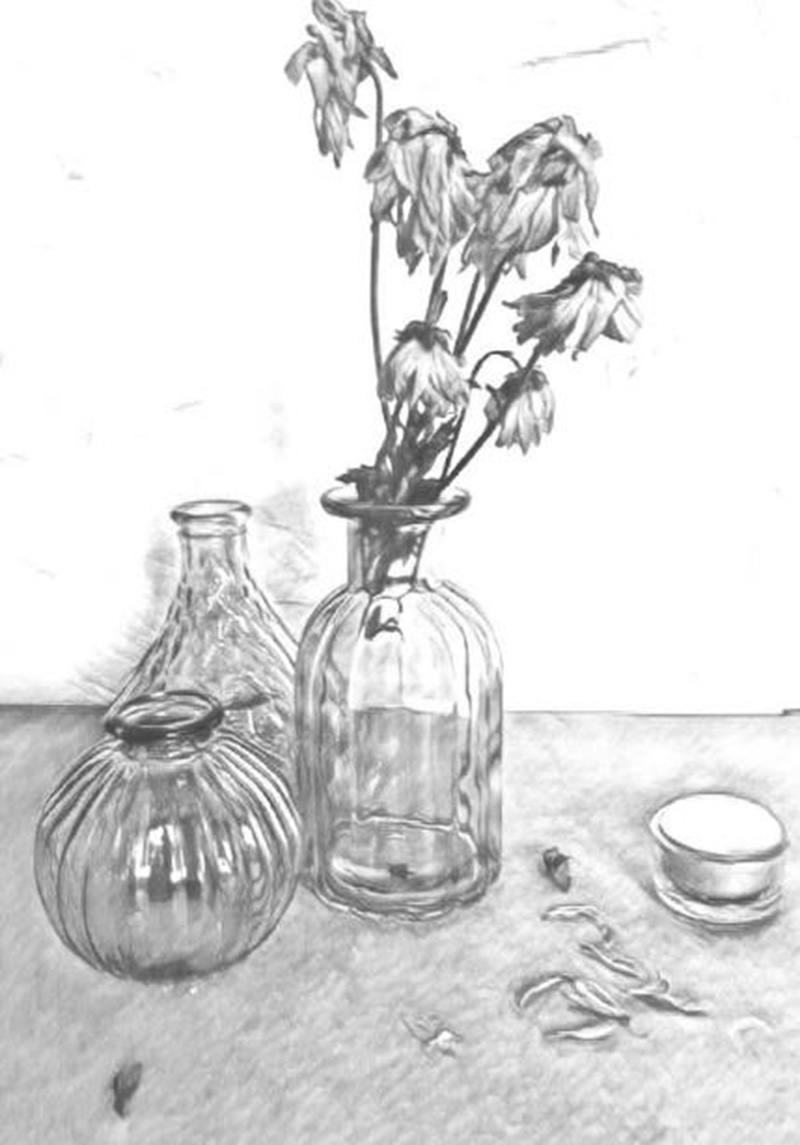 Stillleben einer Vase gezeichnet von einer Schülerin